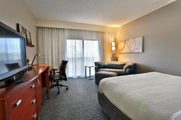 Courtyard by Marriott Montgomery image 22