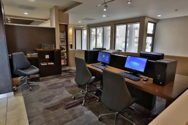 Courtyard by Marriott Montgomery image 23